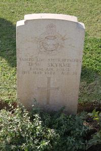Ismailia War Memorial Cemetery - Skyrme, David William